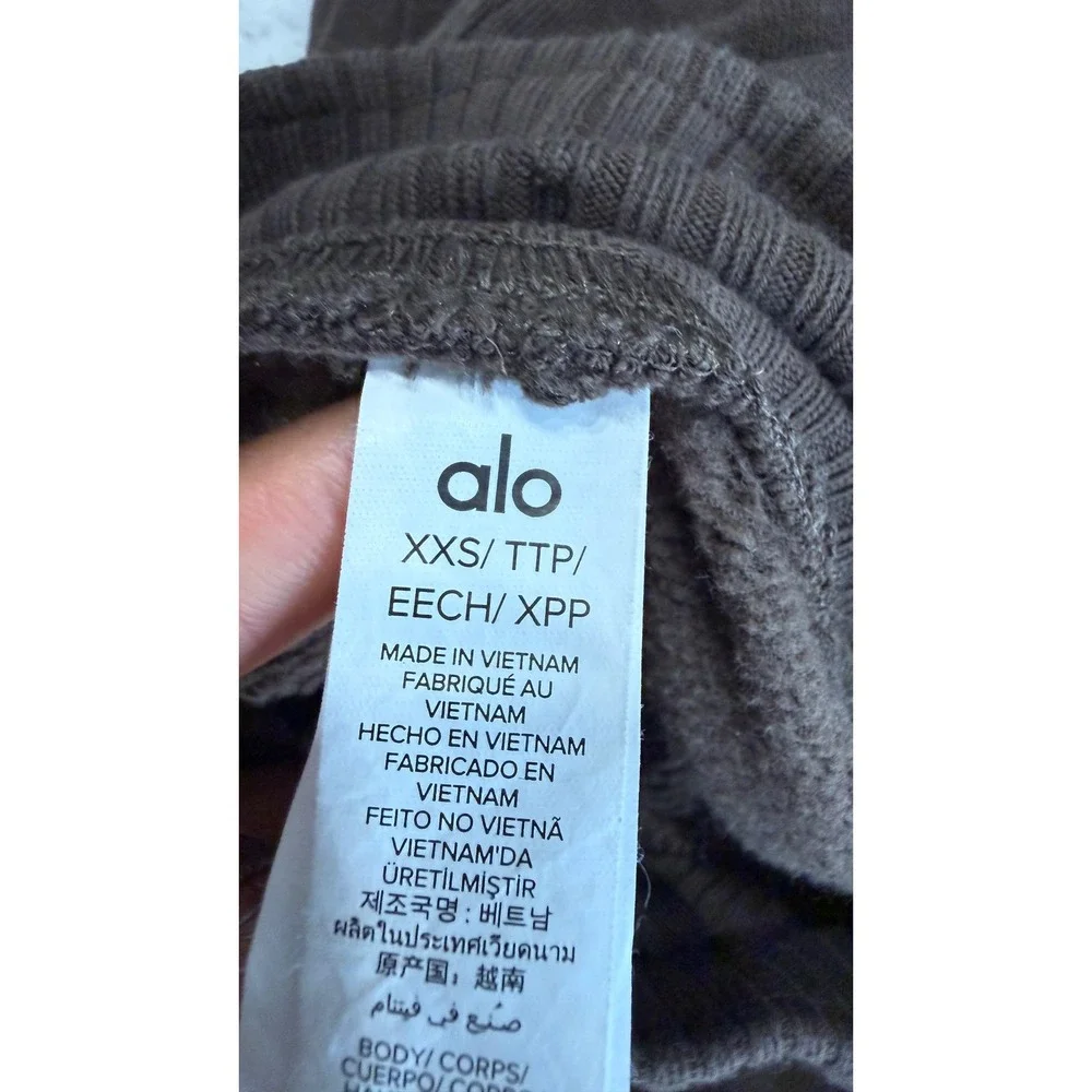 ALO Yoga alo yoga